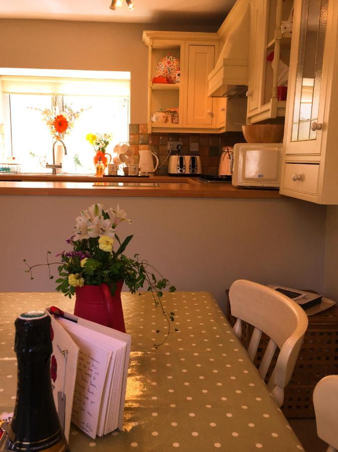 Peaseblossom House, A Charming Grade II Listed Building, In A Great Location In Alnwick Exteriör bild